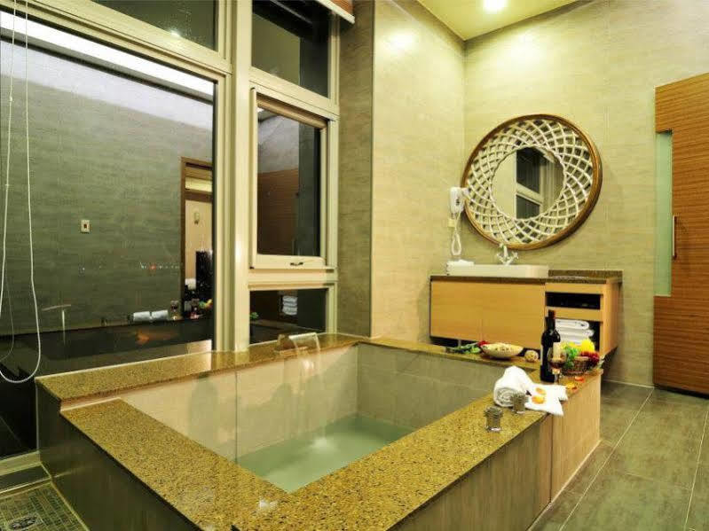Jinshan Sakura Bay Hot Spring Hotel Eksteriør billede